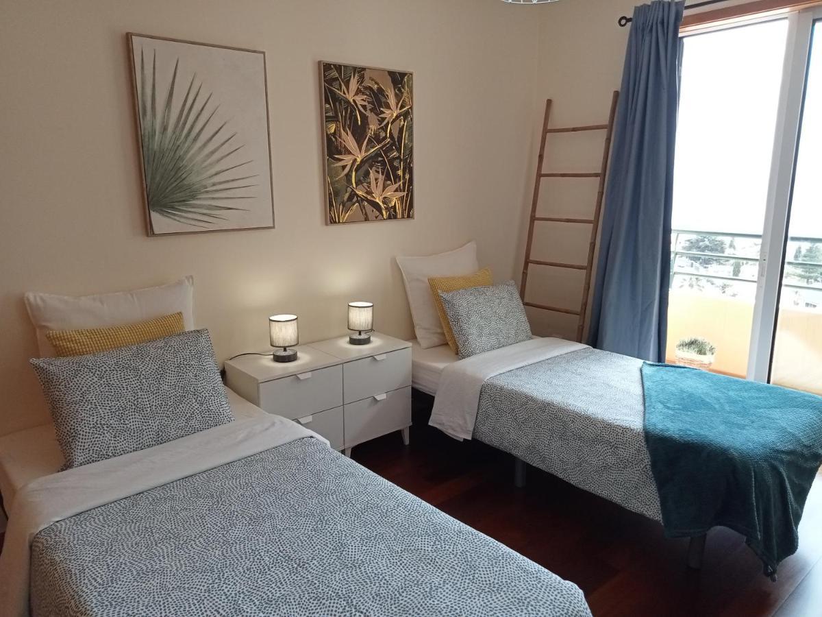 Sunrise Apartment Caniço Dış mekan fotoğraf